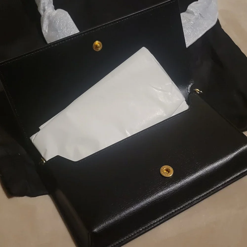 SAINT LAURENT Cassandre Phone Holder - Picture 4 of 5